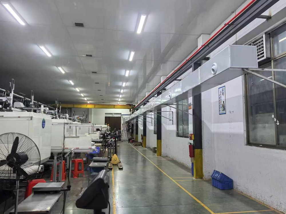 东莞某精密五金制造车间